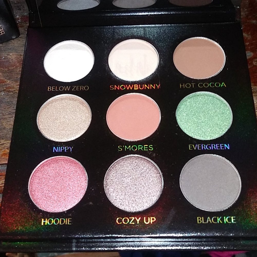 Fireside eyeshadow palette